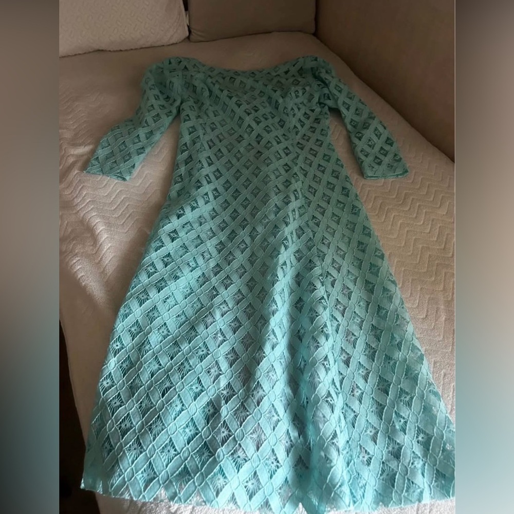 Elegant Blue Lace Dress